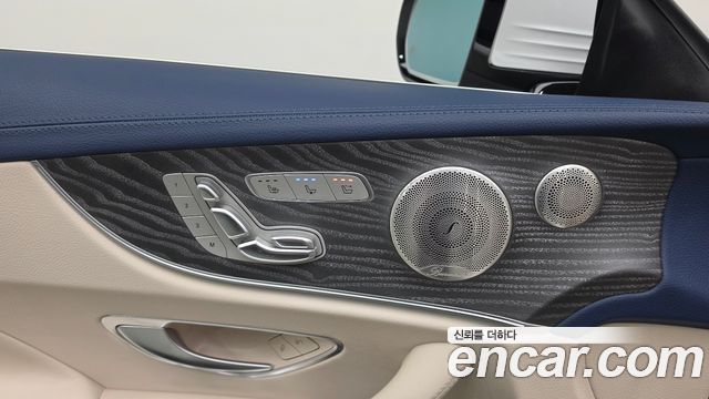 Mercedes-Benz E-Class (W213) E450 4MATIC Cabriolet 2023 — фото 35