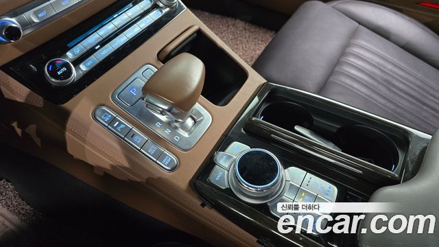 Genesis G90 3.8 AWD Luxury 2019 — фото 9