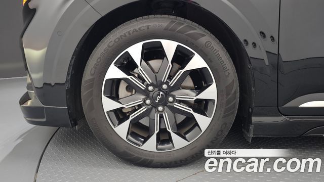 Kia Carnival (IV) Gasoline 9-Seater Signature 2023 — фото 5