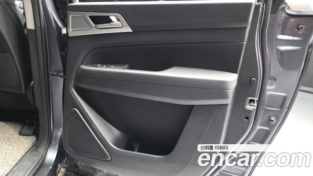 KG Mobility (SsangYong) Rexton Sports Diesel 2.2 4WD Noblesse 2019 — фото 25