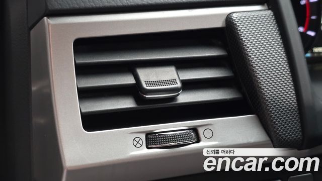 KG Mobility (SsangYong) Rexton Sports Diesel 2.2 4WD Noblesse 2019 — фото 37
