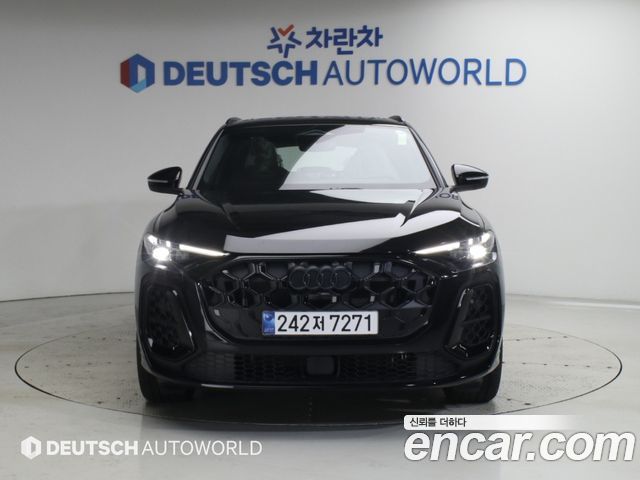 Audi Q5 (80A) 45 TFSI Quattro S Line Black Ediiton 2025 — фото 3