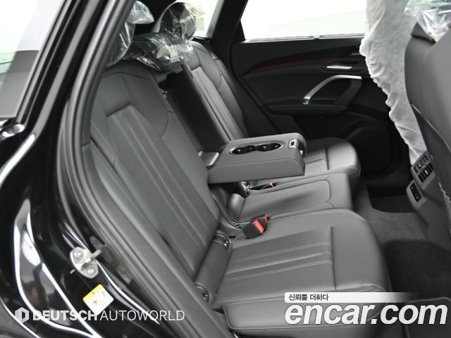 Audi Q5 (80A) 45 TFSI Quattro S Line Black Ediiton 2025 — фото 16