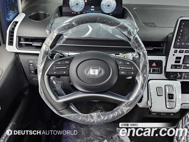 Hyundai Staria 4WD Lounge 7-Seater Inspiration 2025 — фото 17