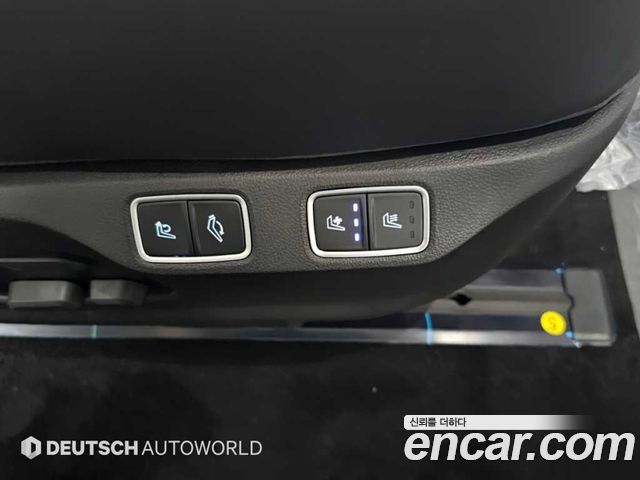Hyundai Staria 4WD Lounge 7-Seater Inspiration 2025 — фото 20