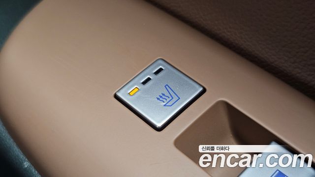 Hyundai Grandeur Hybrid (GN7) Exclusive 2023 — фото 19