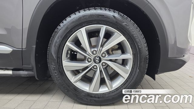Hyundai Santa Fe (TM) Gasoline 2.0T 2WD Exclusive 2020 — фото 21