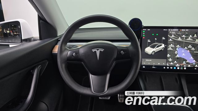 Tesla Model Y Standard Range RWD 2021 — фото 12