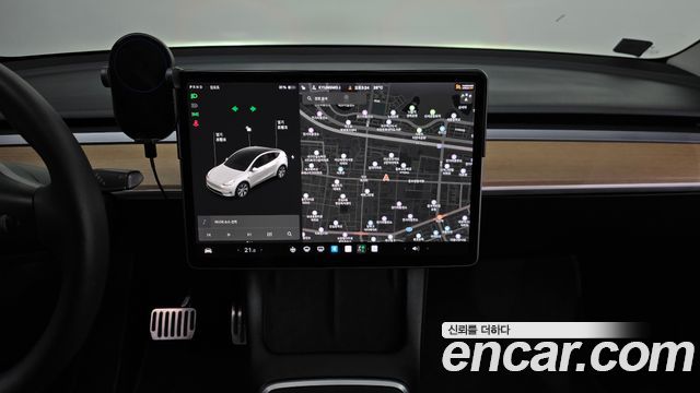Tesla Model Y Standard Range RWD 2021 — фото 13