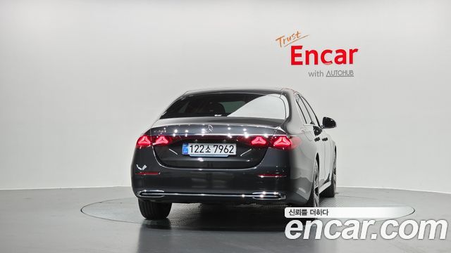 Mercedes-Benz E-Class (W214) E200 Avantgarde 2025 — фото 4