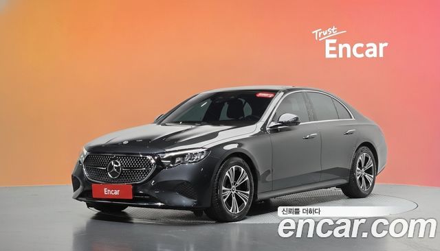 Mercedes-Benz E-Class (W214) E200 Avantgarde 2025 — фото 1