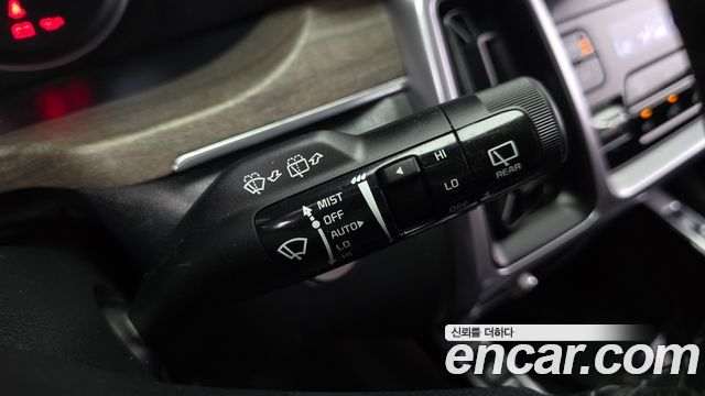 Kia Sorento (IV) Diesel 2.2 2WD Prestige 2023 — фото 29