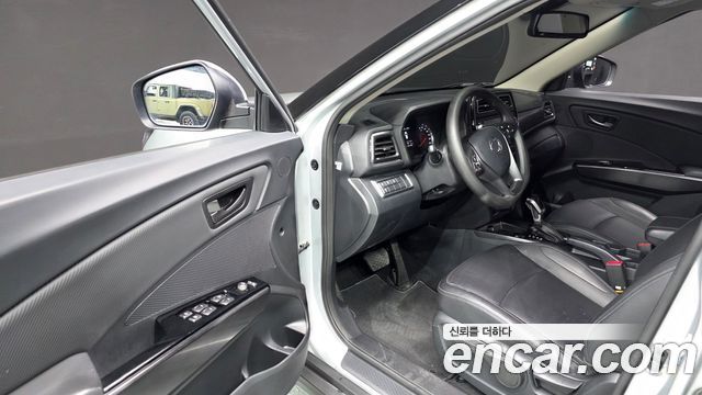 KG Mobility (SsangYong) Very New Tivoli Diesel 1.6 2WD V1 2021 — фото 10