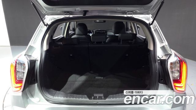 KG Mobility (SsangYong) Very New Tivoli Diesel 1.6 2WD V1 2021 — фото 19