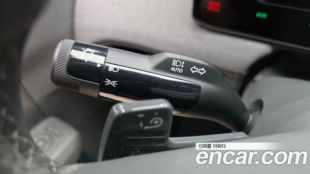 Kia EV3 Long Range 2WD Earth 2025 — фото 35