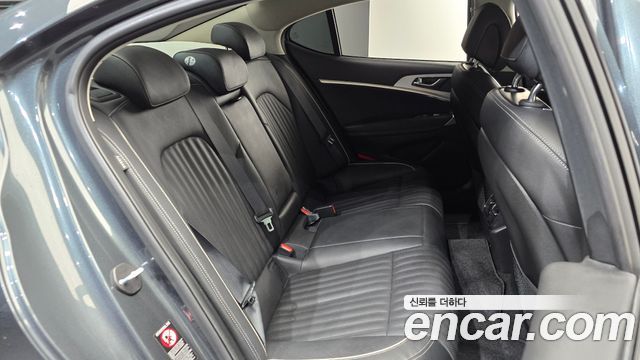 Genesis G70 2.0T AWD Elite 2019 — фото 11