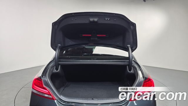 Genesis G70 2.0T AWD Elite 2019 — фото 18