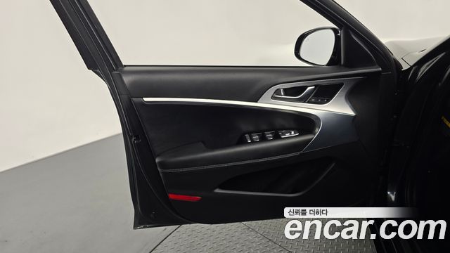 Genesis G70 2.0T AWD Elite 2019 — фото 24