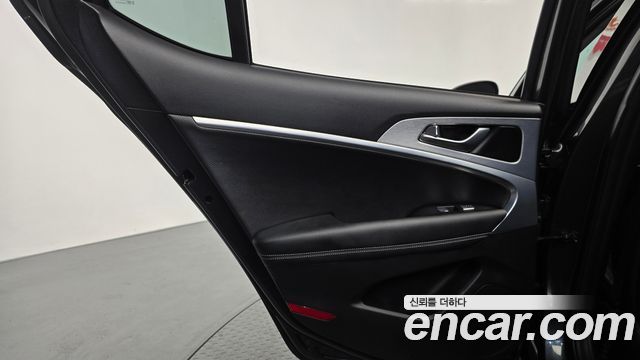Genesis G70 2.0T AWD Elite 2019 — фото 25