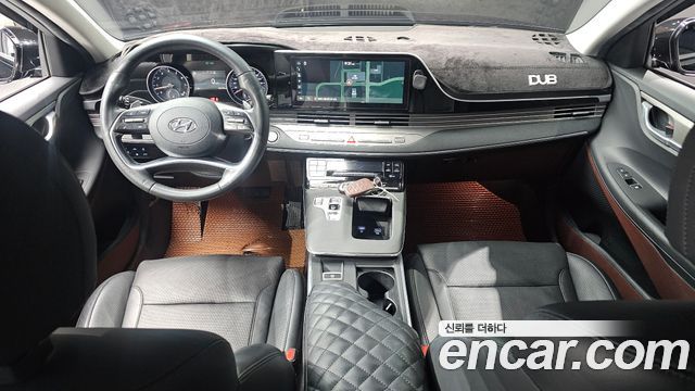 Hyundai Grandeur (IG) 3.0 LPi (Taxi) example 2021 — фото 7