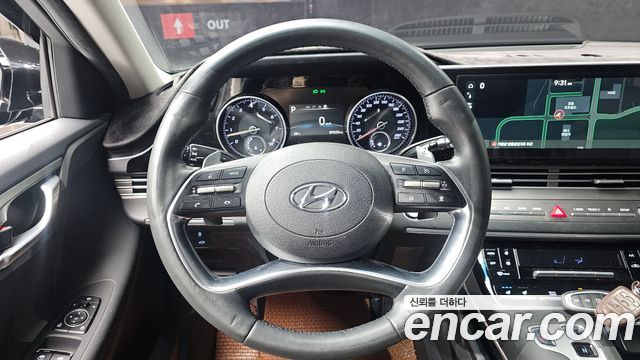 Hyundai Grandeur (IG) 3.0 LPi (Taxi) example 2021 — фото 12