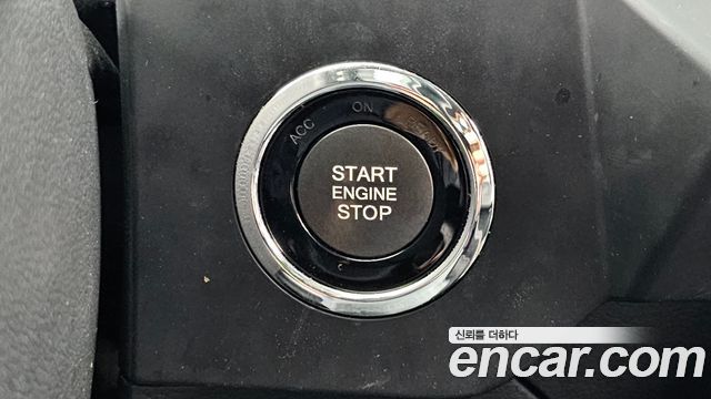 KG Mobility (SsangYong) Torres Gasoline 1.5 4WD T5 2023 — фото 18