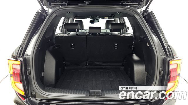 KG Mobility (SsangYong) Torres Gasoline 1.5 4WD T5 2023 — фото 20