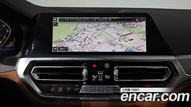 BMW 4 Series (G22) M440i xDrive Performance Coupe 2021 — фото 12