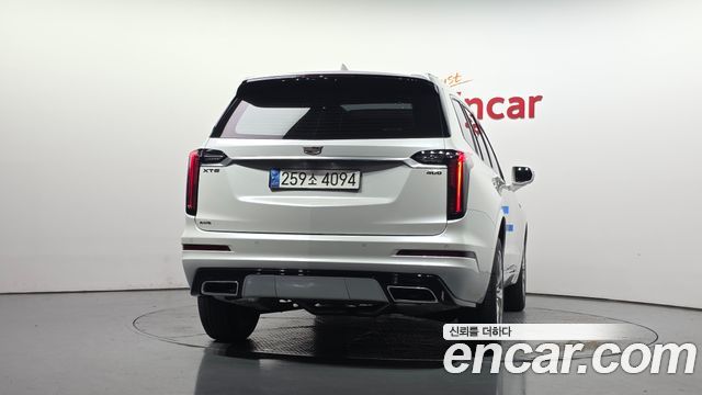 Cadillac XT6 3.6 Sport 2020 — фото 4