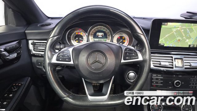 Mercedes-Benz CLS-Class (W218) CLS250 d 4MATIC AMG Line 2017 — фото 13