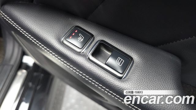Mercedes-Benz CLS-Class (W218) CLS250 d 4MATIC AMG Line 2017 — фото 19