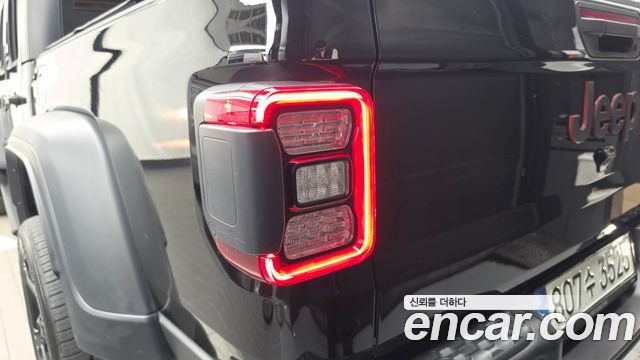 Jeep Gladiator (JT) 3.6 Rubicon 2023 — фото 23
