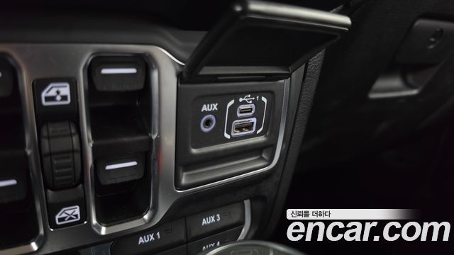 Jeep Gladiator (JT) 3.6 Rubicon 2023 — фото 32