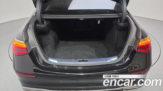 Mercedes-Benz S-Class (W223) S580L 4MATIC 2021 — фото 37
