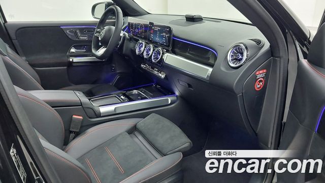 Mercedes-Benz GLB-Class (X247) AMG GLB35 4MATIC 2026 — фото 17