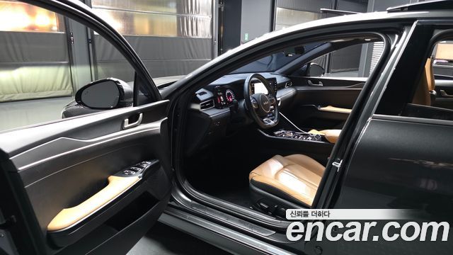 Kia K5 (III) 1.6 Turbo Prestige 2023 — фото 10