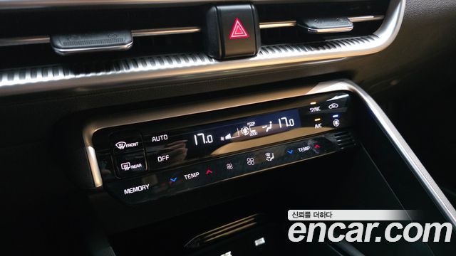 Kia K5 (III) 1.6 Turbo Prestige 2023 — фото 17
