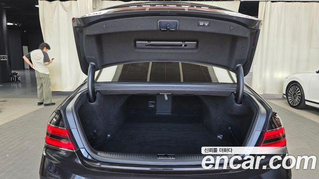 Genesis G90 3.8 AWD Premium Luxury 2019 — фото 17