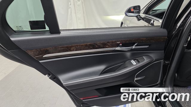 Genesis G90 3.8 AWD Premium Luxury 2019 — фото 25
