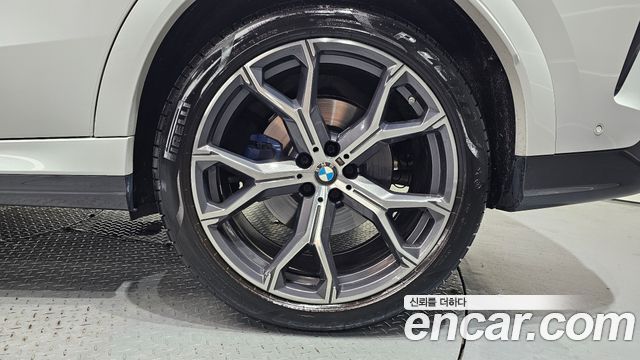 BMW X6 (G06) xDrive30d M Sport 2024 — фото 21