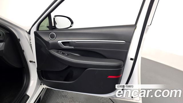 Hyundai Sonata The Edge (DN8) 2.0 Premium 2025 — фото 24