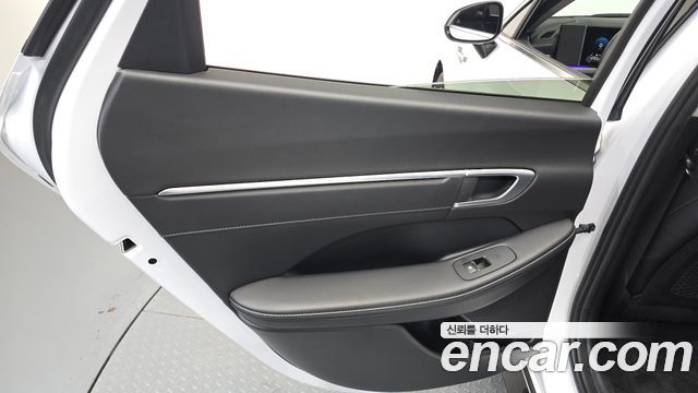 Hyundai Sonata The Edge (DN8) 2.0 Premium 2025 — фото 25