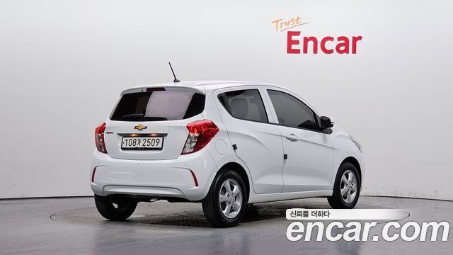 Chevrolet Spark LT 2021 — фото 2