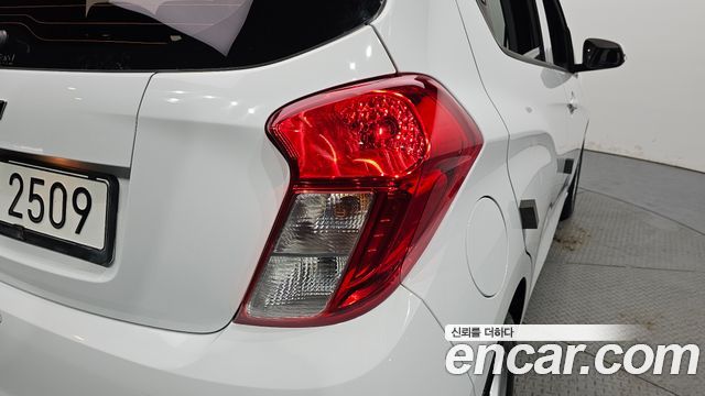 Chevrolet Spark LT 2021 — фото 29