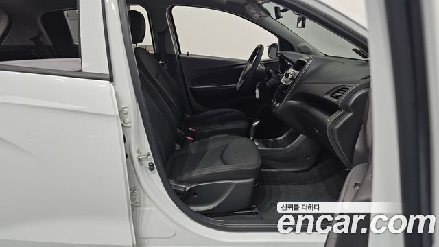 Chevrolet Spark LT 2021 — фото 32
