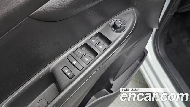 Chevrolet Spark LT 2021 — фото 33