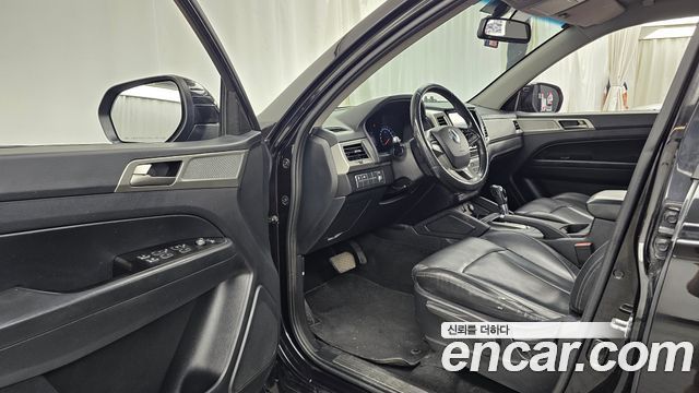 KG Mobility (SsangYong) Rexton Sports Diesel 2.2 2WD Adventure 2018 — фото 10
