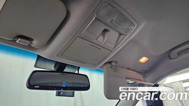 KG Mobility (SsangYong) Rexton Sports Diesel 2.2 2WD Adventure 2018 — фото 18