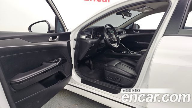 Kia K5 (III) 2.0 Prestige 2021 — фото 10