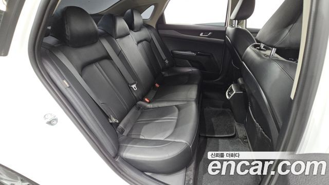 Kia K5 (III) 2.0 Prestige 2021 — фото 11